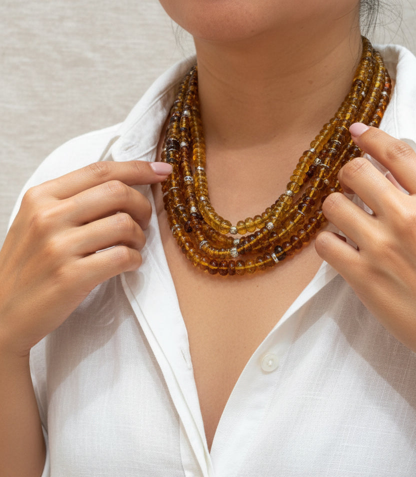COLLAR 5 HILOS AMBAR DONA