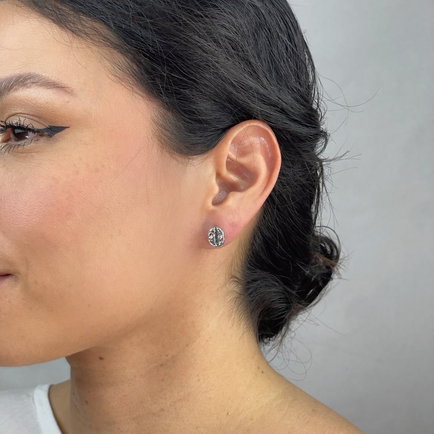 Aretes Broquel Café Chico