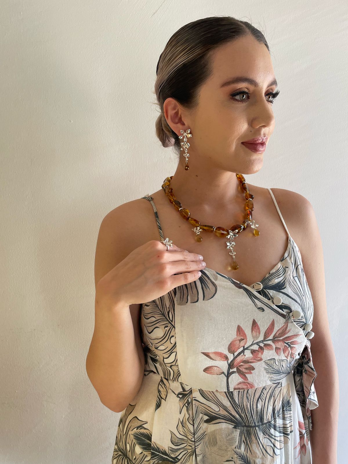 Collar ambar 3 flores