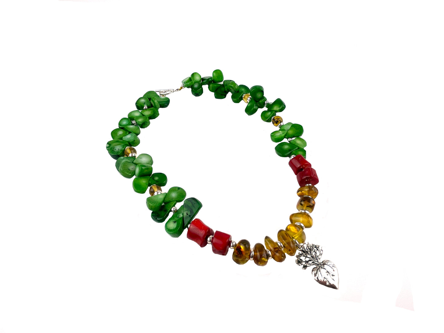 Collar howlita verde ambar