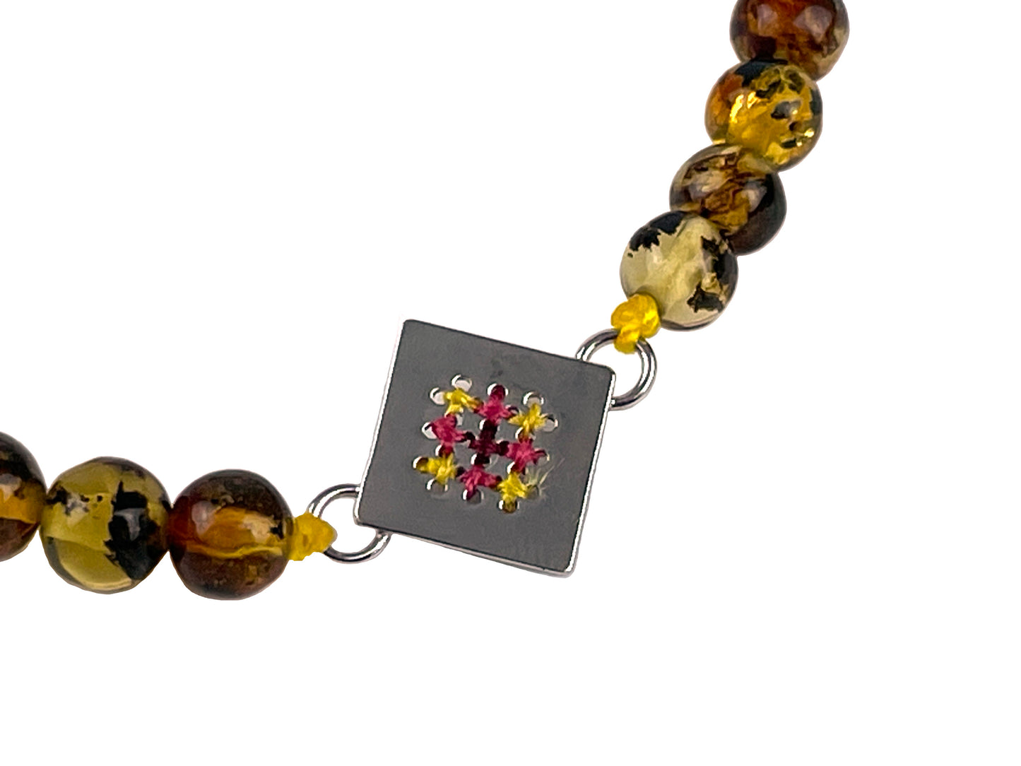 Pulsera fiusha bolitas rombo