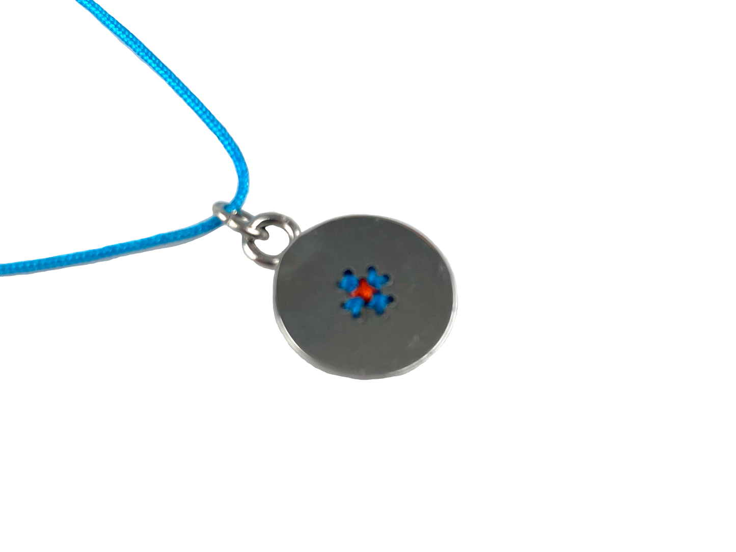 Collar azul circulo