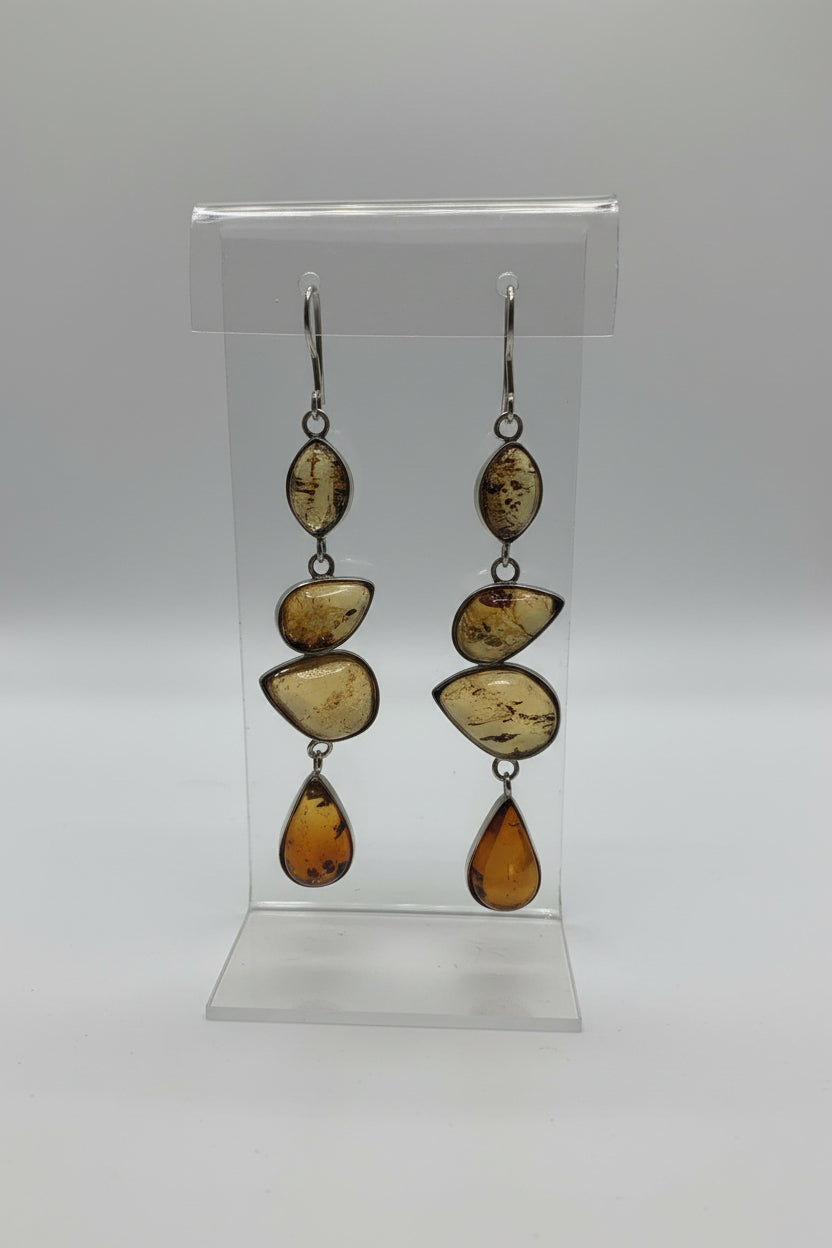 aretes monarca gota roja