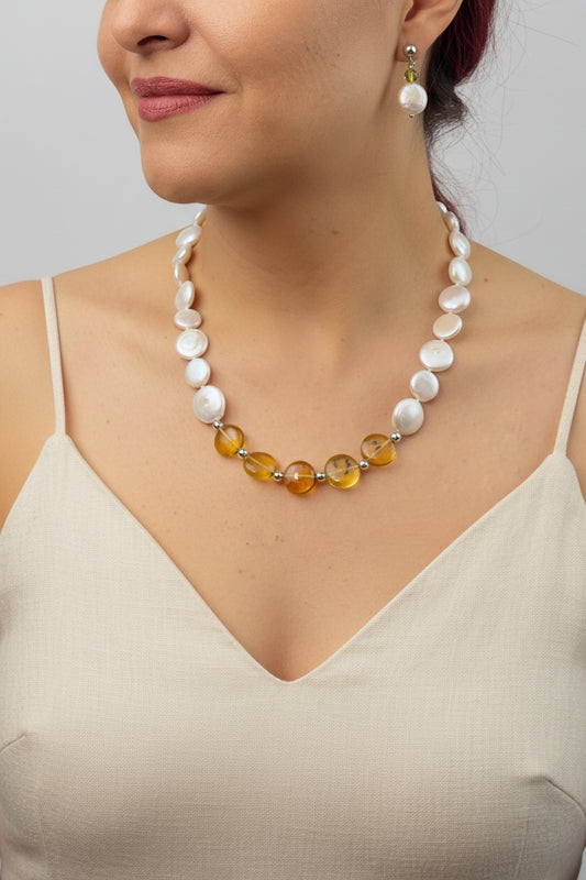 Collar  Perla moneda lunetas