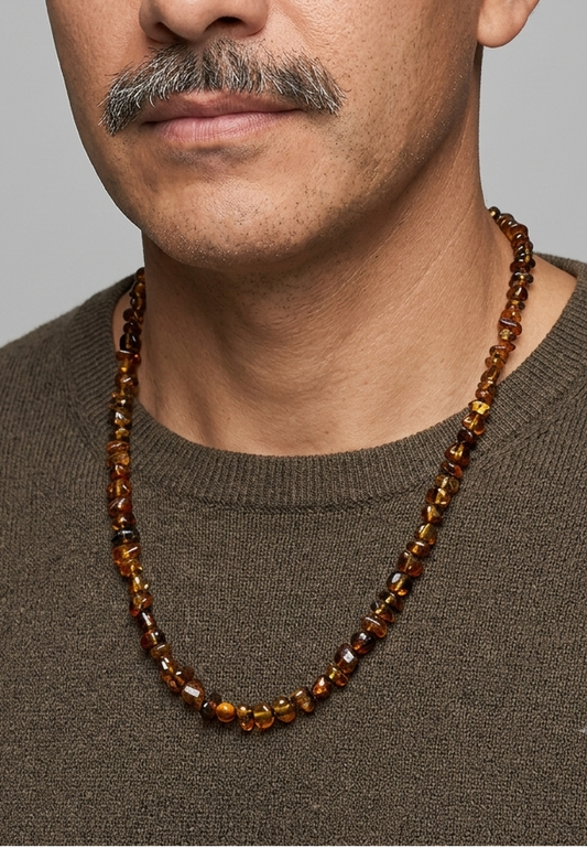 COLLAR CHIP AMBAR ANUDADO