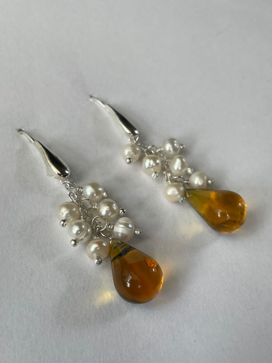 Arete Lagrima Racimo Perla