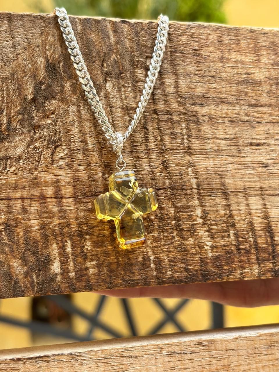 CADENA CON DIJE CRUZ