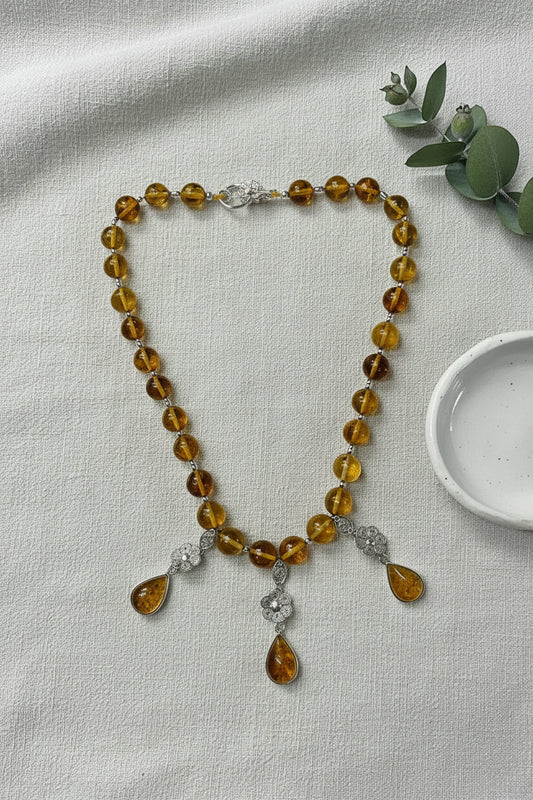 Collar 3 flores gota gordita